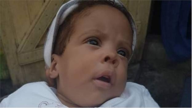 Gabon : un bébé retenu en clinique pendant 5 mois à cause de factures impayées.