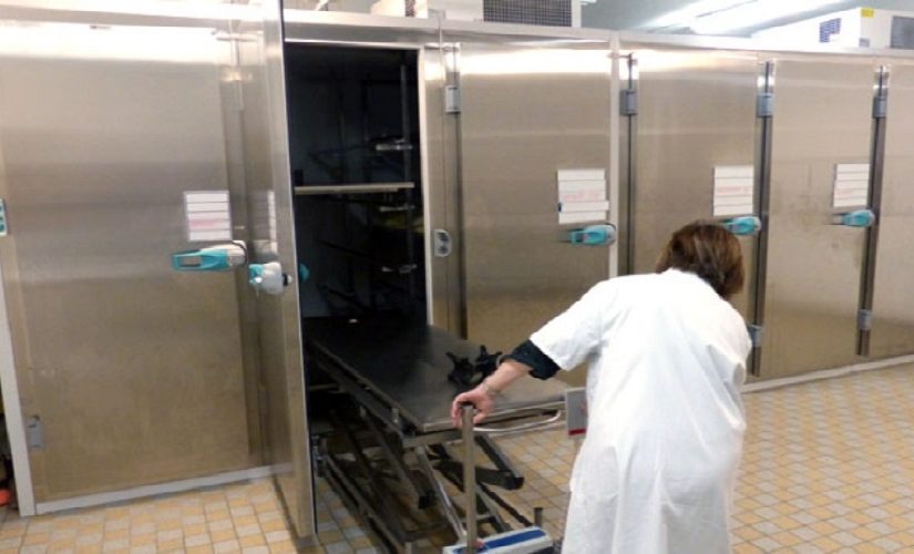 Un employé de la morgue incinéré par erreur lors d’une sieste
