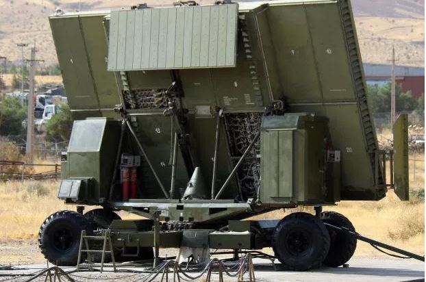 L&rsquo;Iran dévoile un nouveau système de défense capable de détecter les missiles et les drones à plus de 250 kilomètres