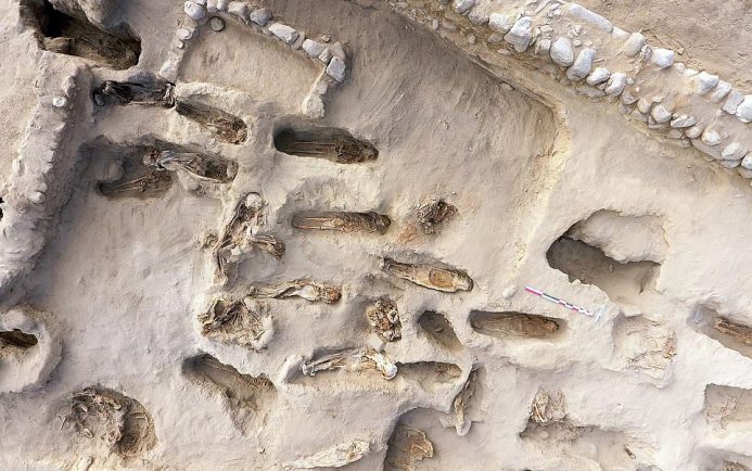 Découverte macabre: les restes de 227 enfants tués pour des rituels ont été trouvés