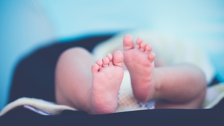 Une mère consommatrice d&rsquo;héroïne « tue un nouveau-né toxicomane en lui injectant des drogues avant de la placer dans un sac poubelle »