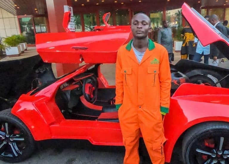 Jerry Isaac Mallo, 25 ans, a fabriqué la première voiture de sport en fibre de carbone du Nigéria