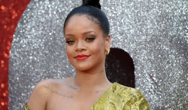 La fondation Rihanna fait un don de 5 millions de dollars pour aider à lutter contre les coronavirus en période de pandémie