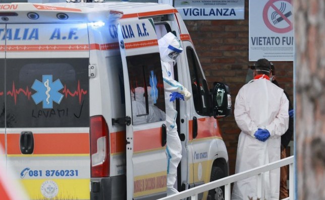 COVID-19 devient beaucoup moins mortel, selon les médecins italiens
