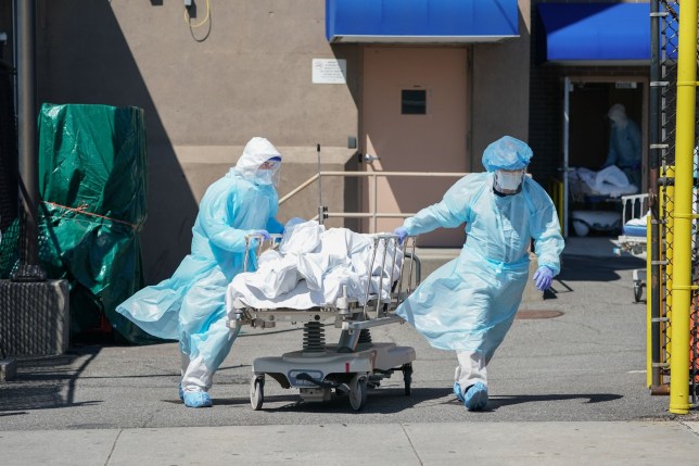 Plus de 25 000 morts et 600 000 atteints de coronavirus aux USA